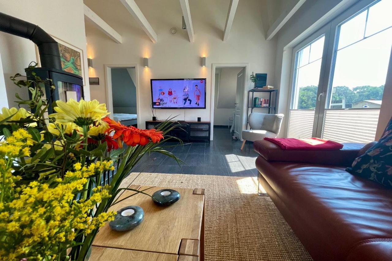Ferienwohnung4 Im Haus Moewe 티소브 외부 사진
